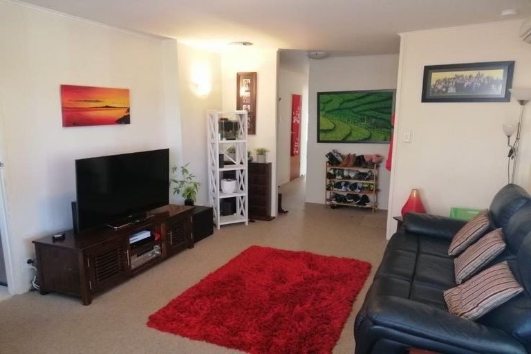 Photo of property in 64 Angelo Avenue, Howick, Auckland, 2014