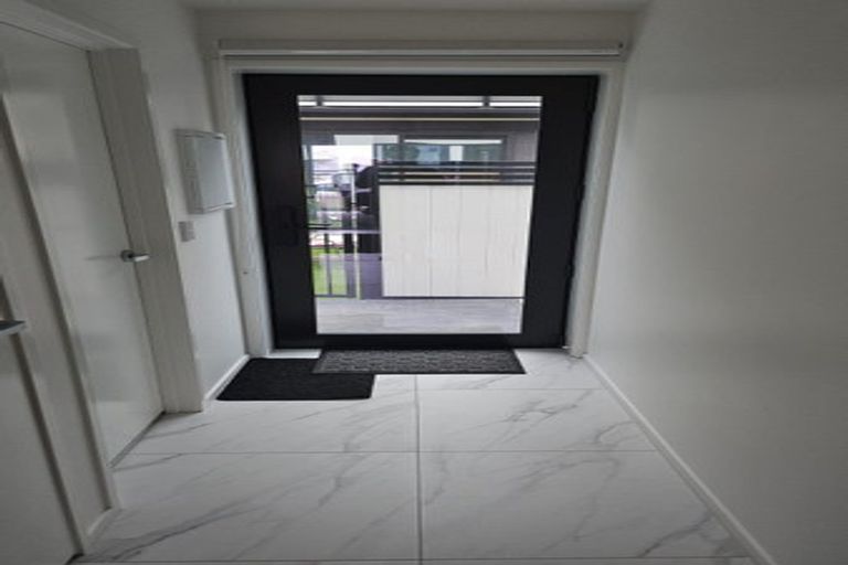Photo of property in 5/20g Bath Street, Christchurch Central, Christchurch, 8011