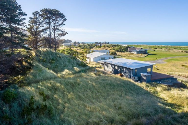 Photo of property in 9 Puk Lane, Flat Point, Masterton, 5883