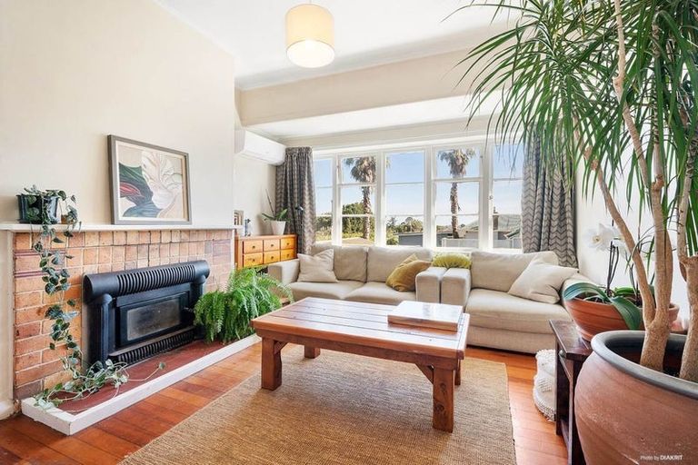 Photo of property in 10 Prospect Terrace, Pukekohe, 2120