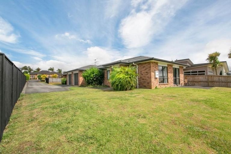 Photo of property in 21b Elsie Drive, Waiuku, 2123