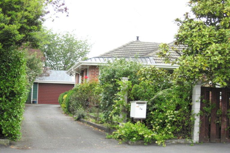 Photo of property in 34 Radbrook Street, Avonhead, Christchurch, 8042