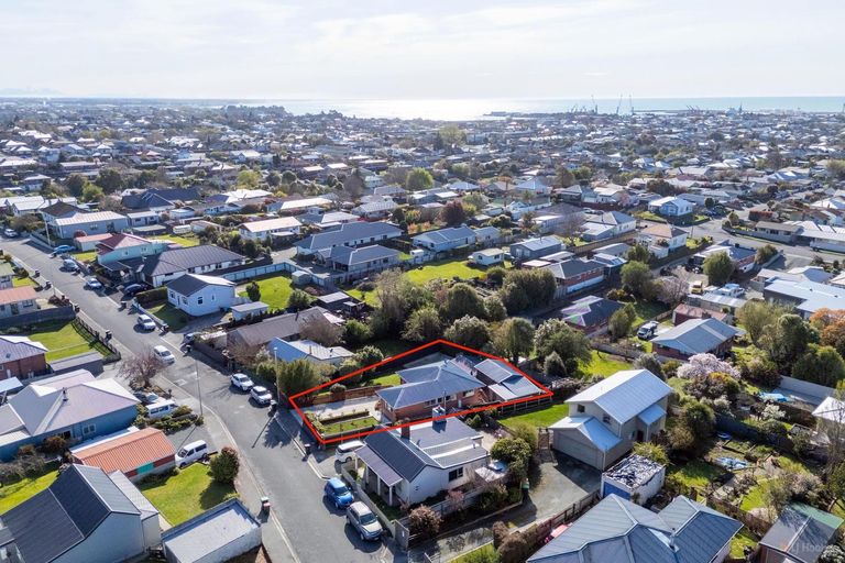 Photo of property in 9a Regent Street, West End, Timaru, 7910