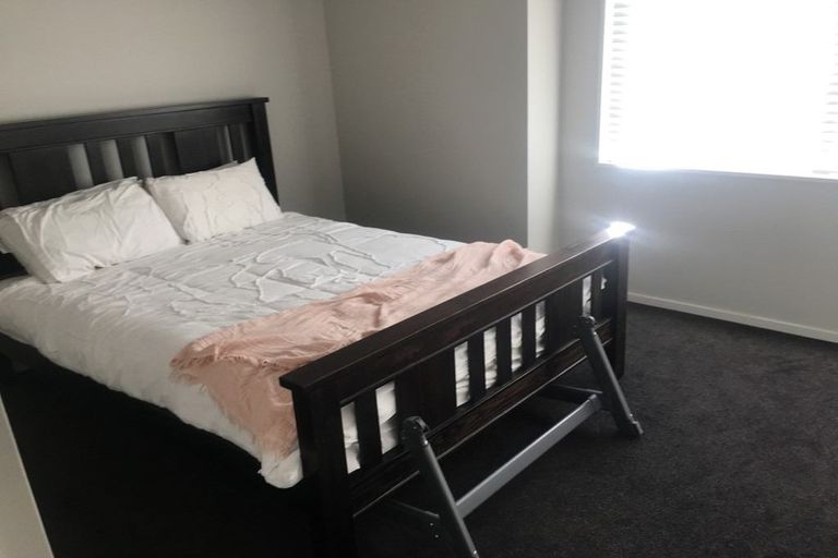 Photo of property in 4/2 Dyers Pass Road, Cashmere, Christchurch, 8022