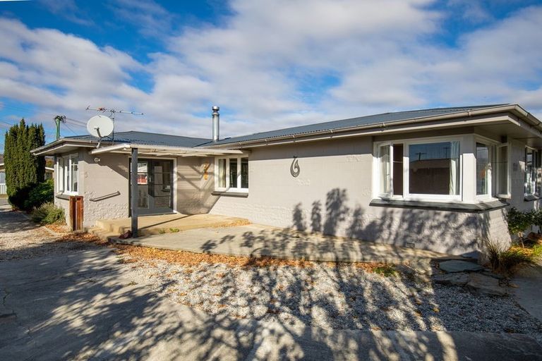 Photo of property in 2 Campbell Street, Alexandra, 9320