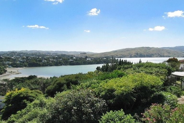 Photo of property in 60 Leeward Drive, Whitby, Porirua, 5024