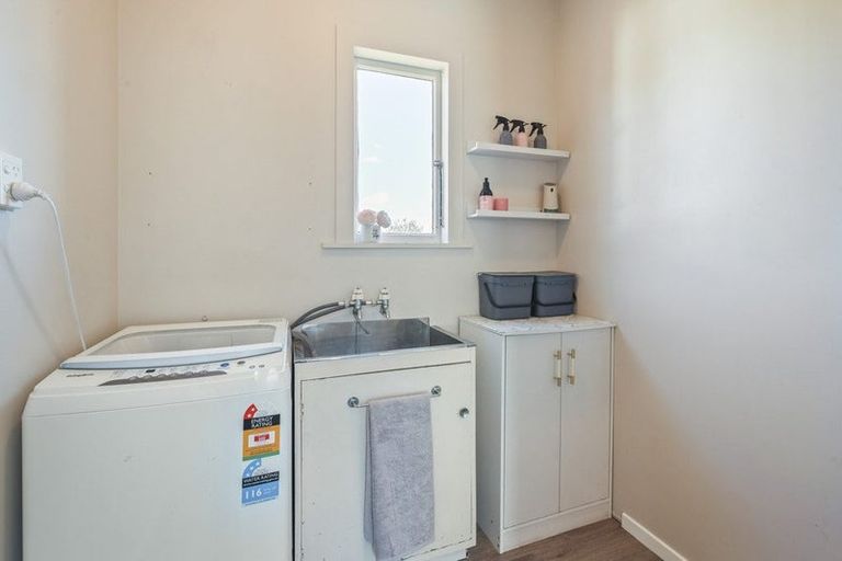 Photo of property in 2/23 Donegal Street, Belfast, Christchurch, 8051