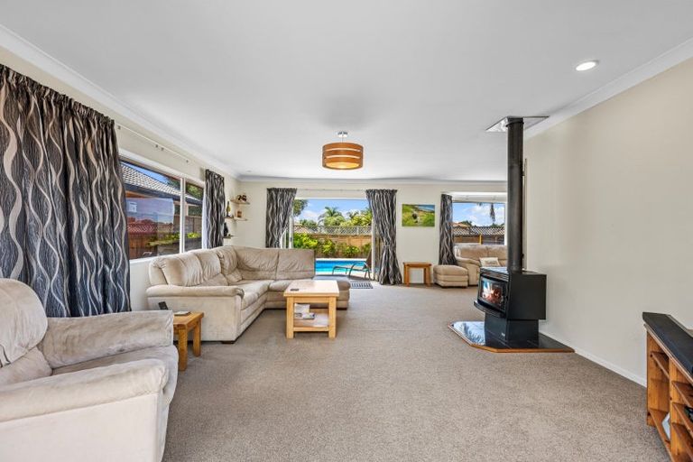 Photo of property in 5 Athena Grove, Papamoa Beach, Papamoa, 3118