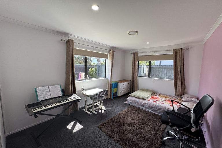Photo of property in 18 Horoeka Street, Avonhead, Christchurch, 8042
