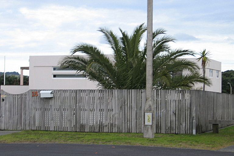 Photo of property in 15 Edith Place, Omaha, 0986