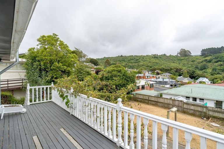 Photo of property in 92 Brockville Road, Glenross, Dunedin, 9011