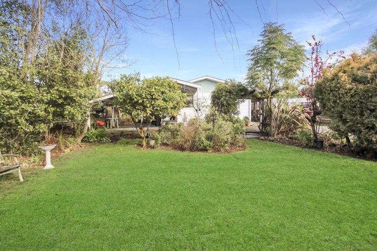 Photo of property in 17a Cambridge Street, Pahiatua, 4910