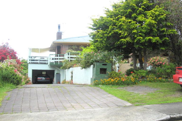 Photo of property in 3 Tainui Street, Onerahi, Whangarei, 0110