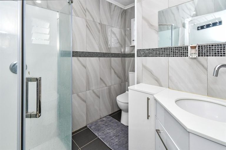 Photo of property in 29 Beaumonts Way, Manurewa, Auckland, 2102