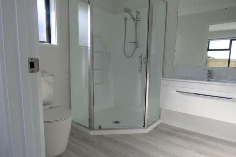 Photo of property in 19 Te Wharo Drive, Papamoa, 3118