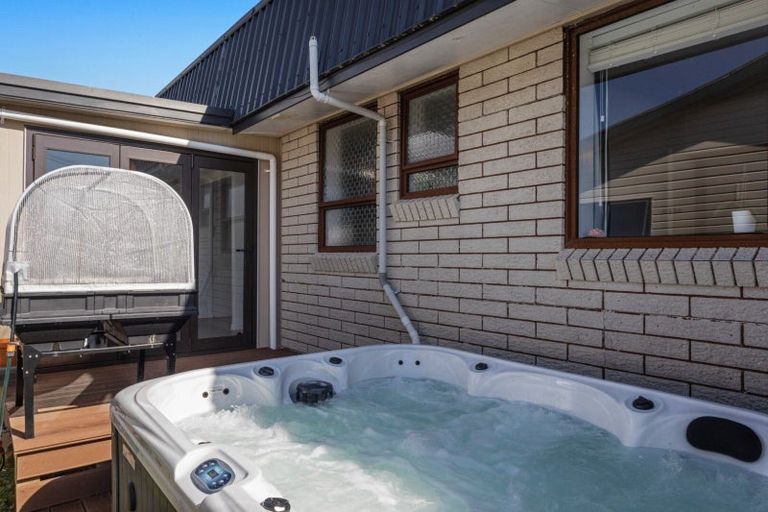 Photo of property in 51 Pohutu Street, Whakatane, 3120