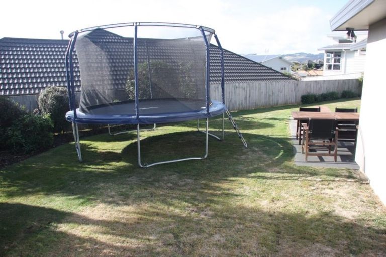 Photo of property in 40 Furlong Crescent, Churton Park, Wellington, 6037