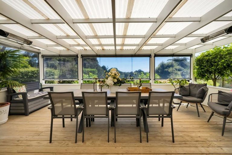 Photo of property in 22 Awanui Street, Merrilands, New Plymouth, 4312