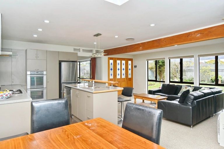 Photo of property in 33 Leverett Place, North New Brighton, Christchurch, 8083