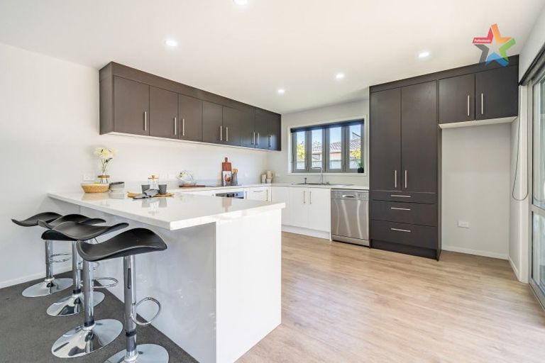 Photo of property in 299a Oxford Terrace, Avalon, Lower Hutt, 5011