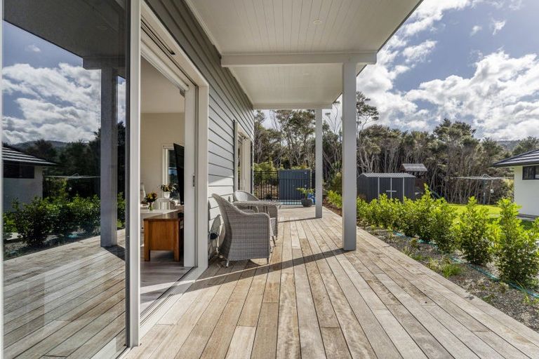 Photo of property in 11 Tohetea Lane, Wharekaho, Whitianga, 3510