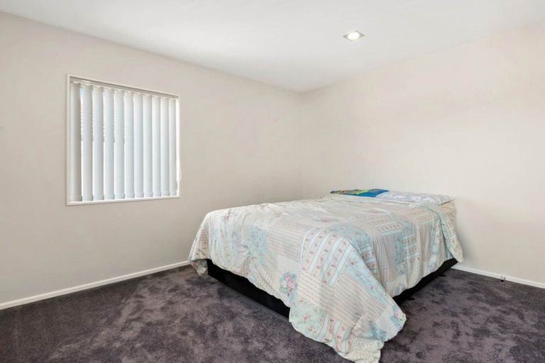 Photo of property in 147 Flat Bush School Road, Flat Bush, Auckland, 2019