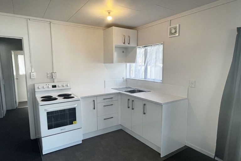 Photo of property in 1/6a Waterview Road, Favona, Auckland, 2024