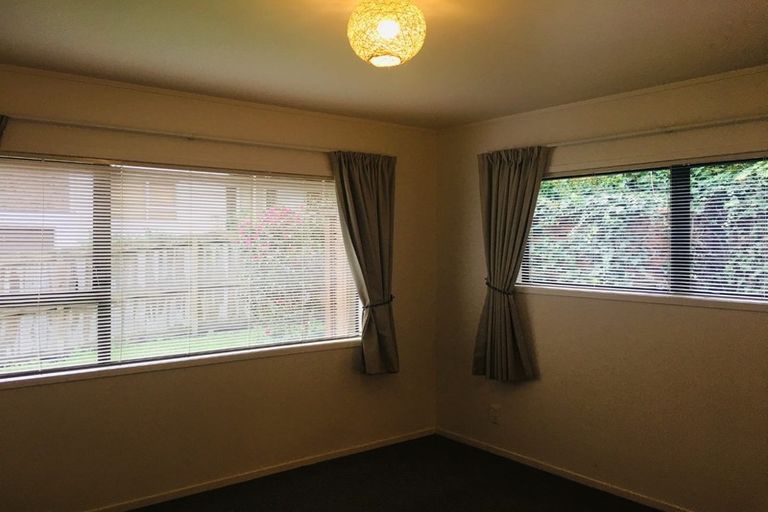 Photo of property in 2/18 Morton Avenue, Forrest Hill, Auckland, 0620