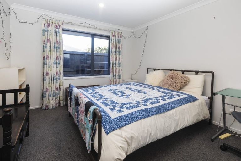 Photo of property in 14 Garforth Green, Halswell, Christchurch, 8025