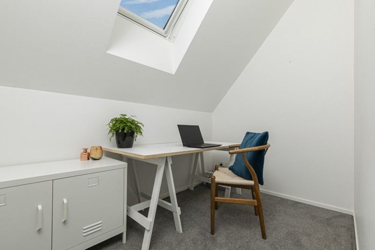 Photo of property in 39 Kent Terrace, Riverhead, 0820