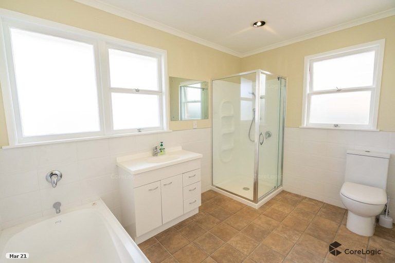 Photo of property in 8 Kulim Avenue, Otumoetai, Tauranga, 3110