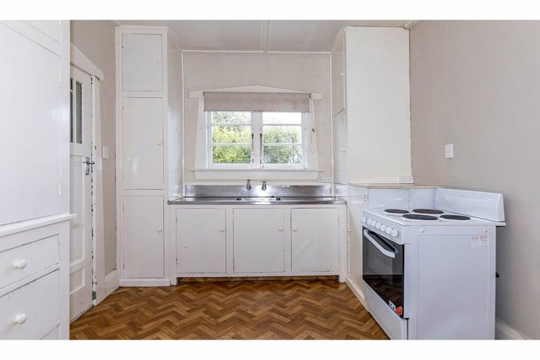 Photo of property in 3 Cameron Street, Seaview, Timaru, 7910