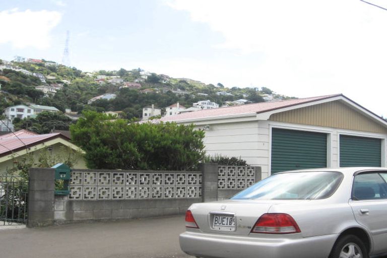 Photo of property in 42 Waipapa Road, Hataitai, Wellington, 6021