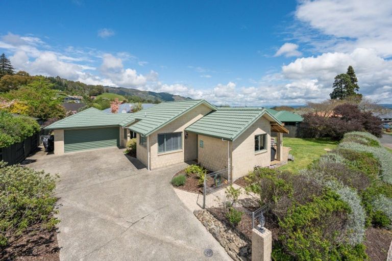 Photo of property in 17 Kingsford Drive, Stoke, Nelson, 7011