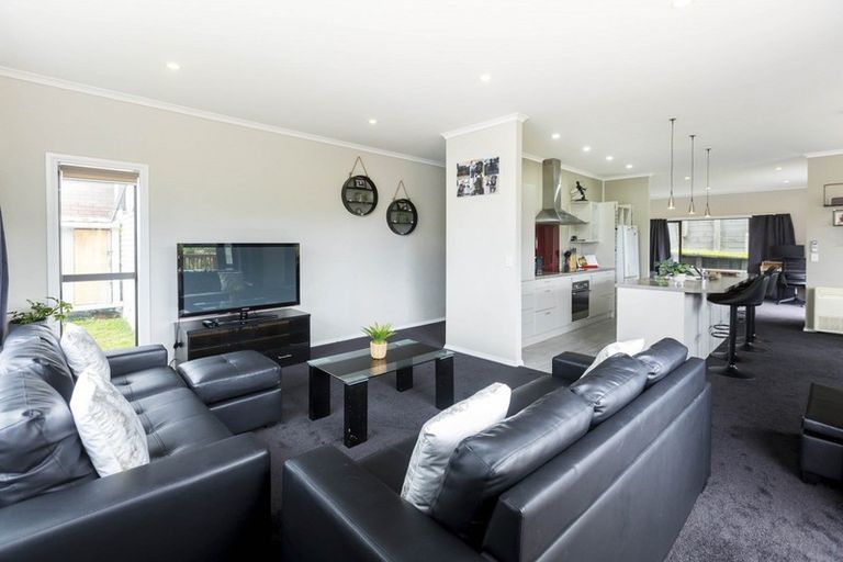 Photo of property in 131 Kirton Drive, Riverstone Terraces, Upper Hutt, 5018