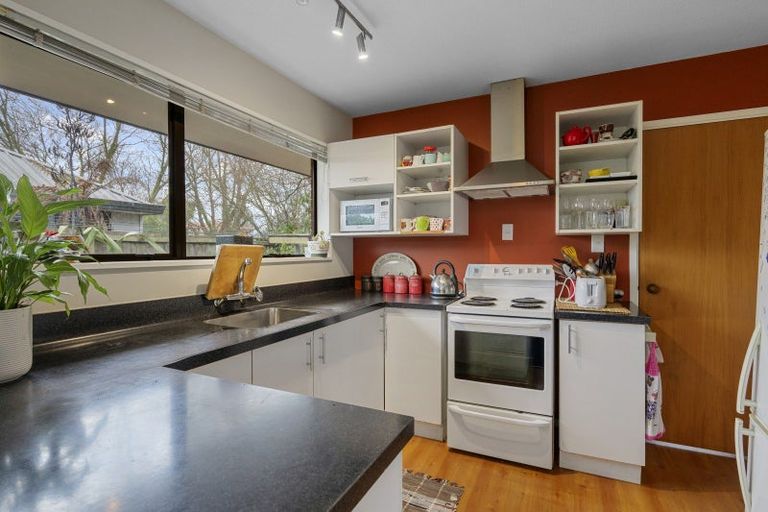 Photo of property in 1/650 Barbadoes Street, Edgeware, Christchurch, 8013