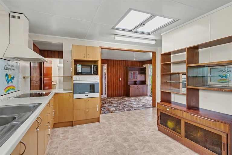 Photo of property in 114 Romilly Street, Westport, 7825