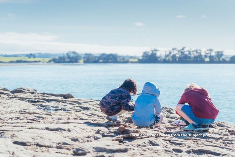 Photo of property in 7 Wheriko Avenue, Glenbrook, 2681