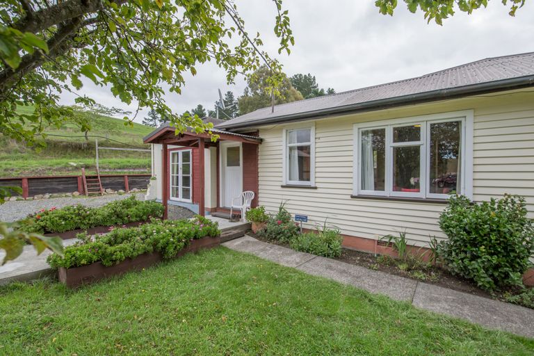 Photo of property in 967 Leader Road West, Waiau, Cheviot, 7384
