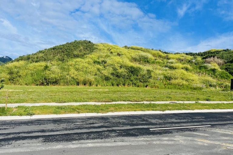 Photo of property in 193 John Burke Drive, Aotea, Porirua, 5024