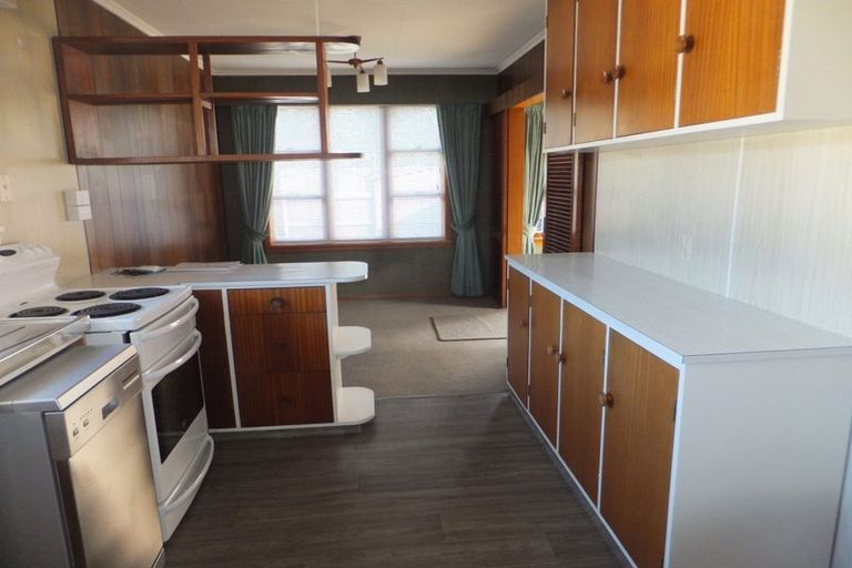 Photo of property in 2/184 Centaurus Road, Saint Martins, Christchurch, 8022