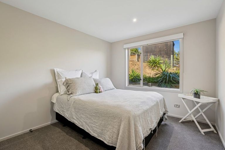 Photo of property in 32 Hall Road, Bannockburn, Cromwell, 9384