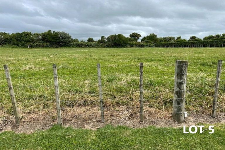 Photo of property in 451g Lwr Pitone Road, Pitone, New Plymouth, 4374