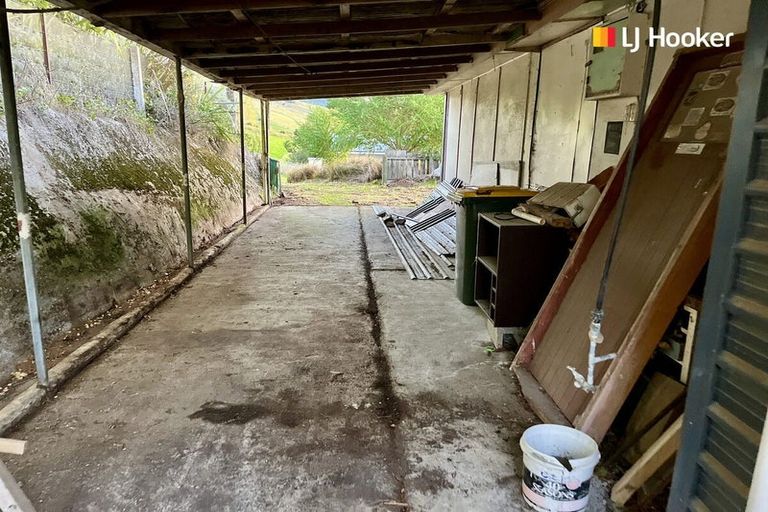 Photo of property in 27 Nore Street, Waihola, Milton, 9073