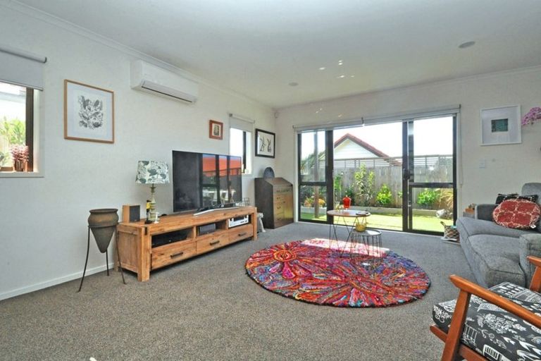 Photo of property in 12 Voyager Drive, Gulf Harbour, Whangaparaoa, 0930