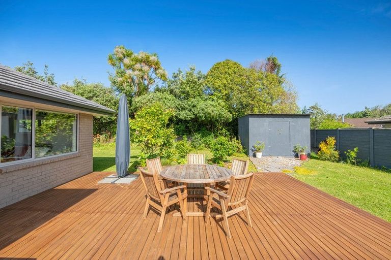 Photo of property in 7 Riverboat Lane, Helensville, 0800