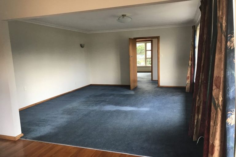 Photo of property in 63 Sevenoaks Drive, Bryndwr, Christchurch, 8053