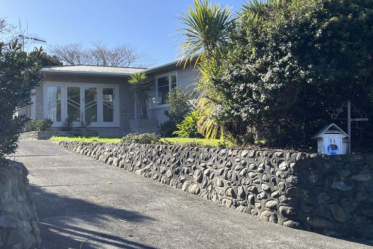 Photo of property in 11 Newcastle Street, Hokowhitu, Palmerston North, 4410