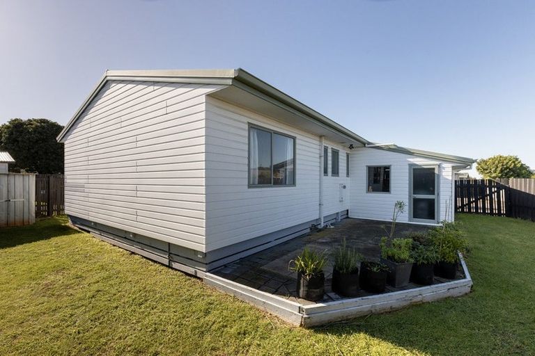Photo of property in 13a Jasper Way, Papamoa Beach, Papamoa, 3118