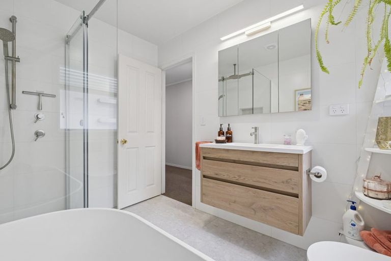 Photo of property in 226a Victoria Street West, Pukekohe, 2120